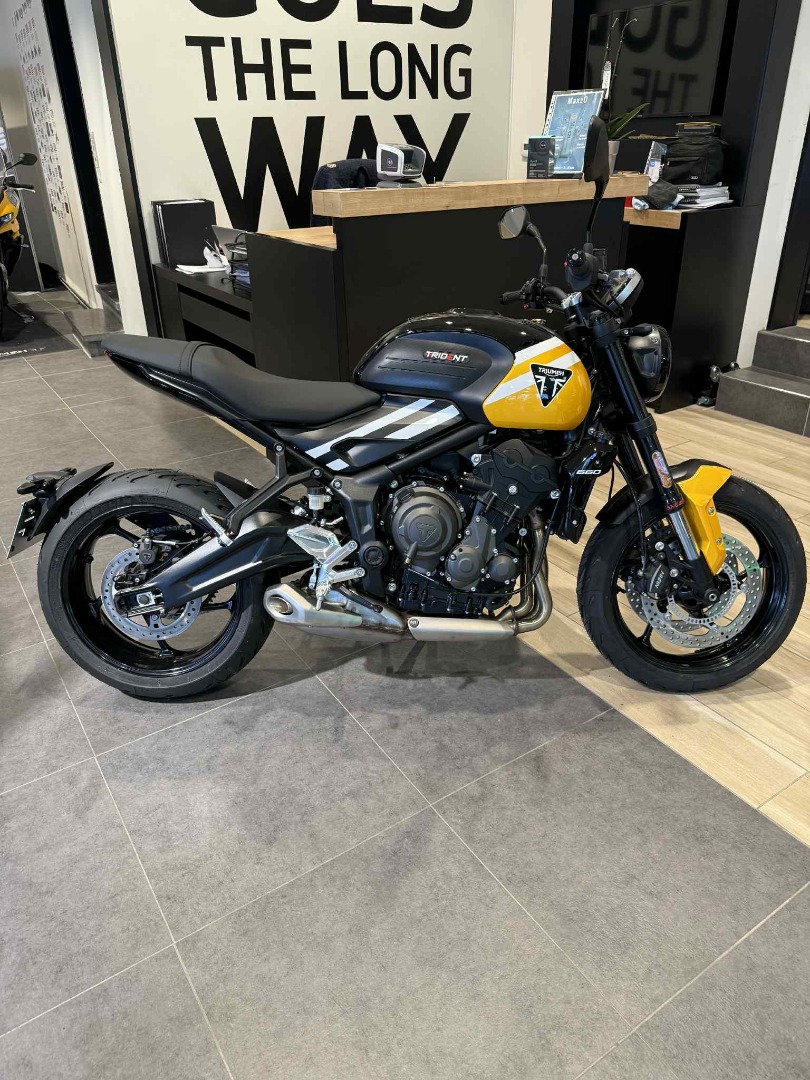Triumph Trident 660